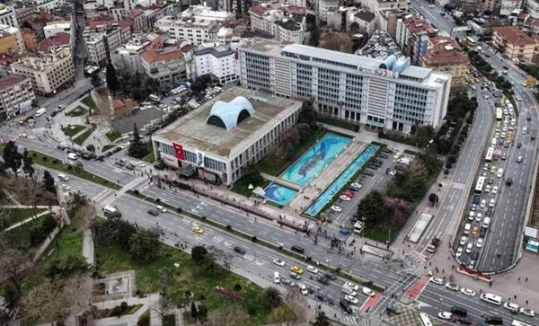 İBB'deki yolsuzluk soruşturmasında yeni ifade! Milyonlarca lira paravan firmalarla kaçırıldı